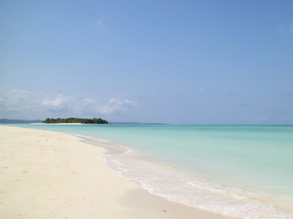 nosy-iranja-clear-watter