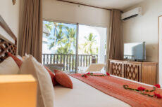 suite royal beach hotel and spa nosy be